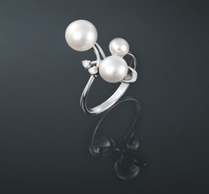 Серебряное кольцо с жемчугом к-130801: белый пресноводный жемчуг, серебро 925°