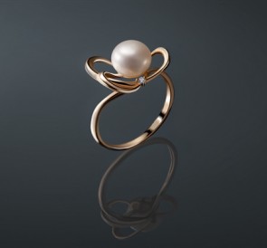 Серебряное кольцо с жемчугом к-130839-з: белый пресноводный жемчуг, серебро 925°