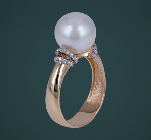 Кольцо с жемчугом к-110658жб: белый морской жемчуг, золото 585°